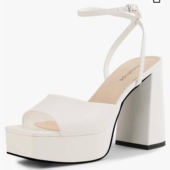 White Platform Sandal Heels - Picture 5 of 6